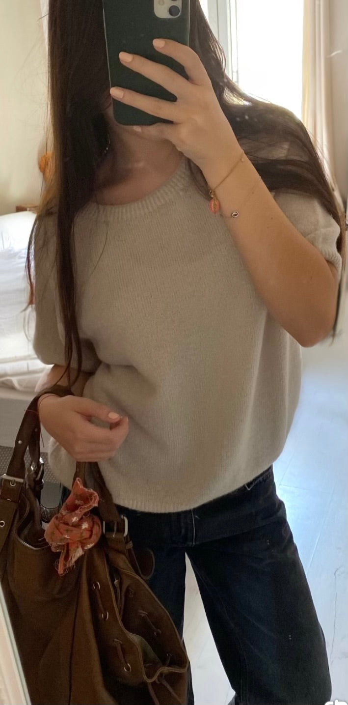 Beige short sleeve sweater