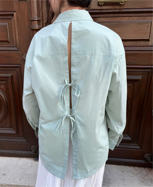 Chemise dos nu avec noeuds - vert d’eau